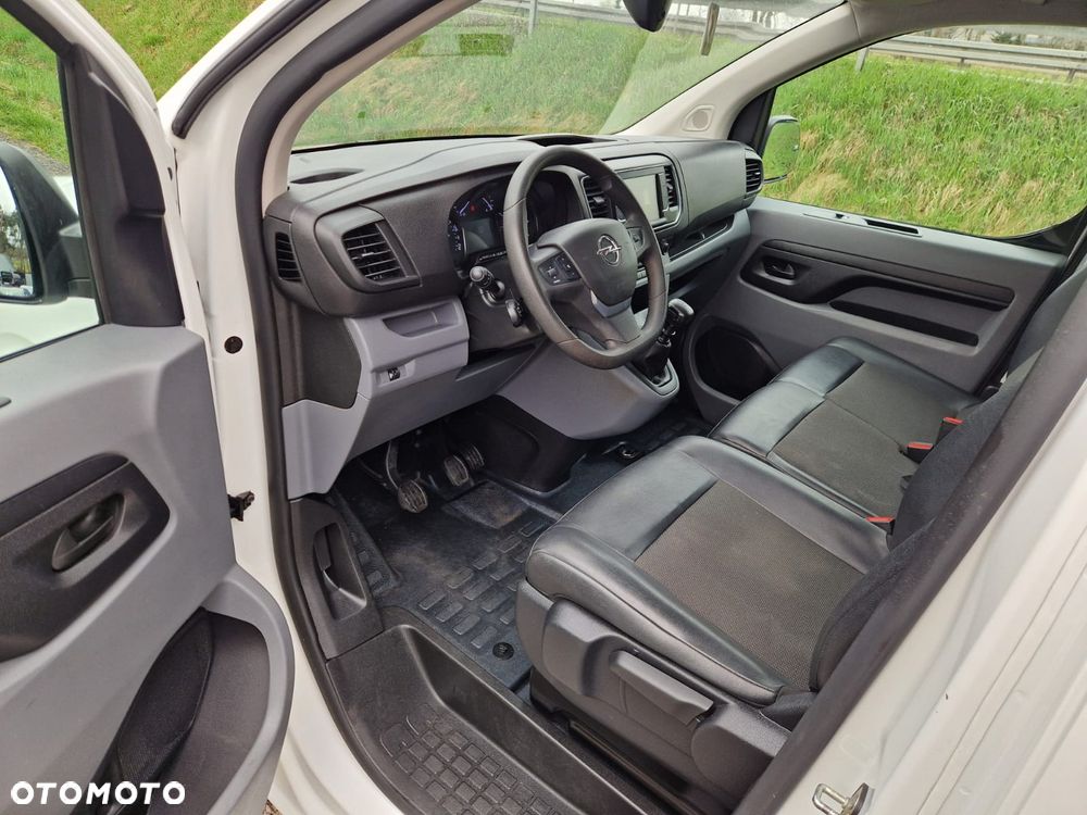 Opel Vivaro - 9