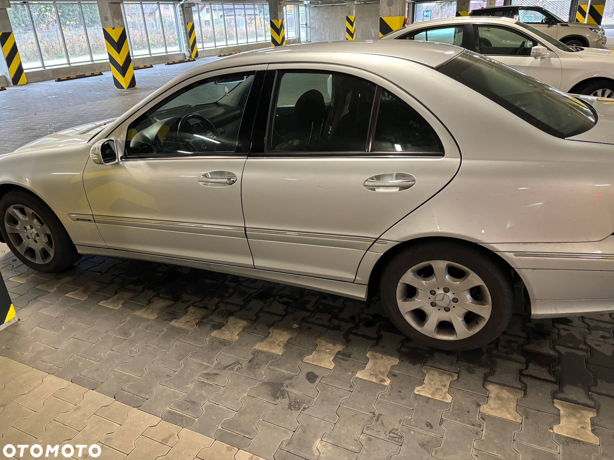 Mercedes-Benz Klasa C 180 Kompressor Elegance - 16