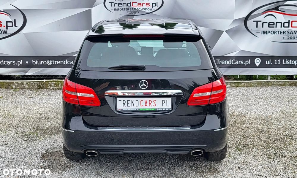Mercedes-Benz Klasa B 180 Edition - 10