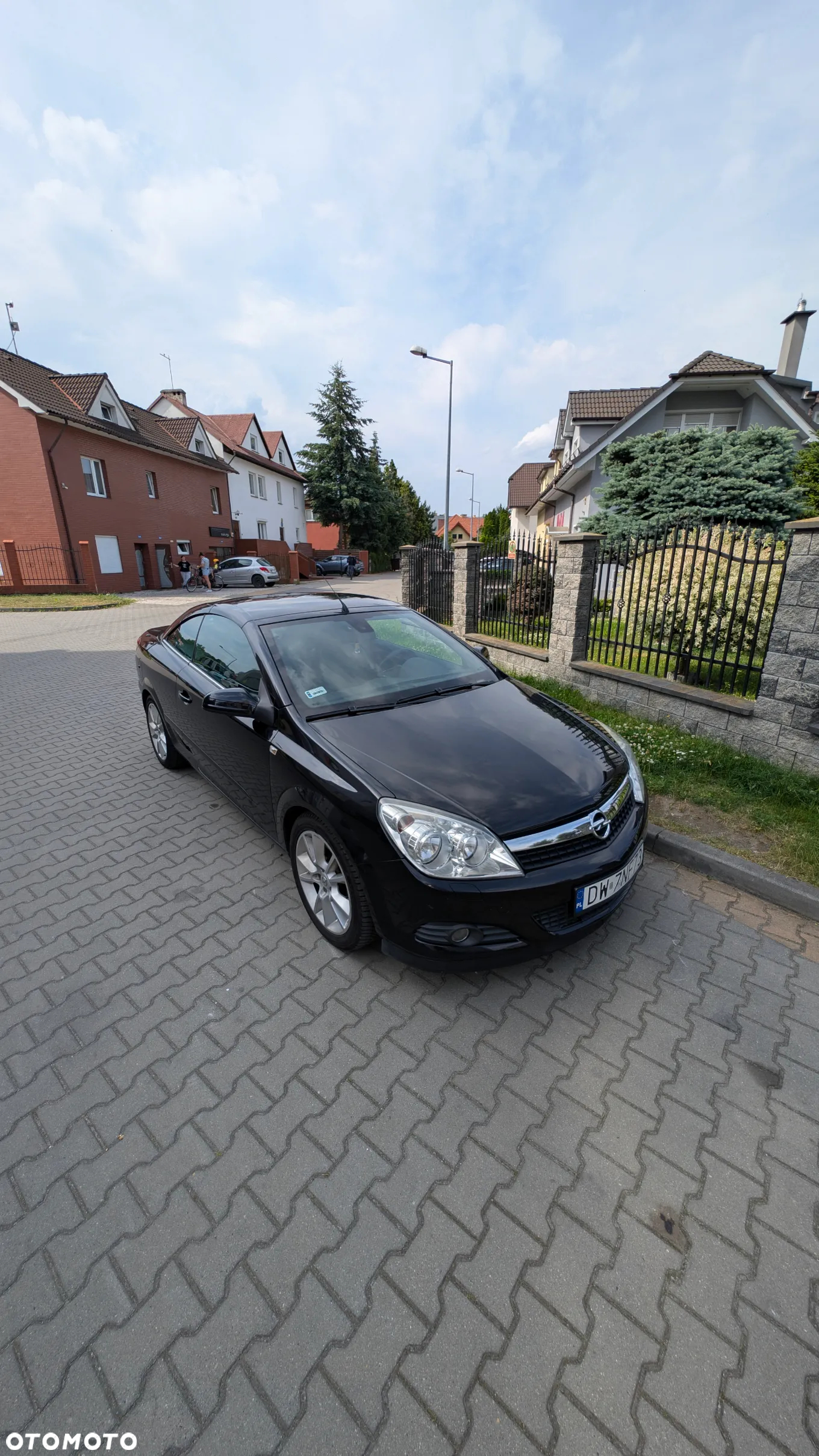 Opel Astra TwinTop 1.9 CDTI Cosmo - 11