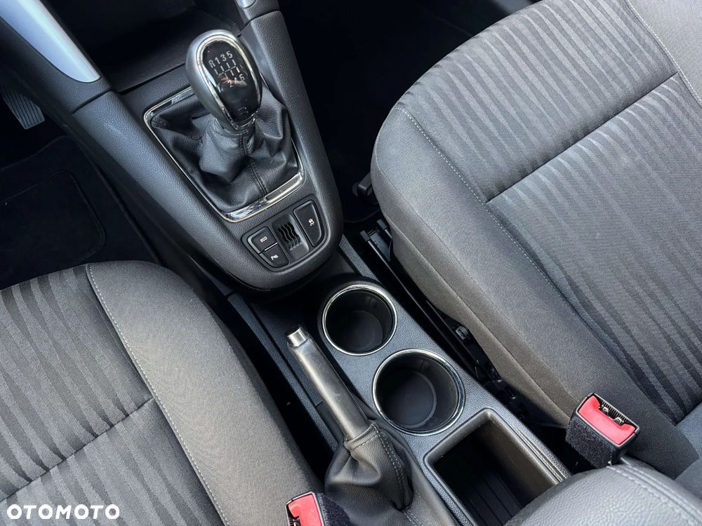 Opel Zafira Tourer 1.4 Turbo Business Edition - 17