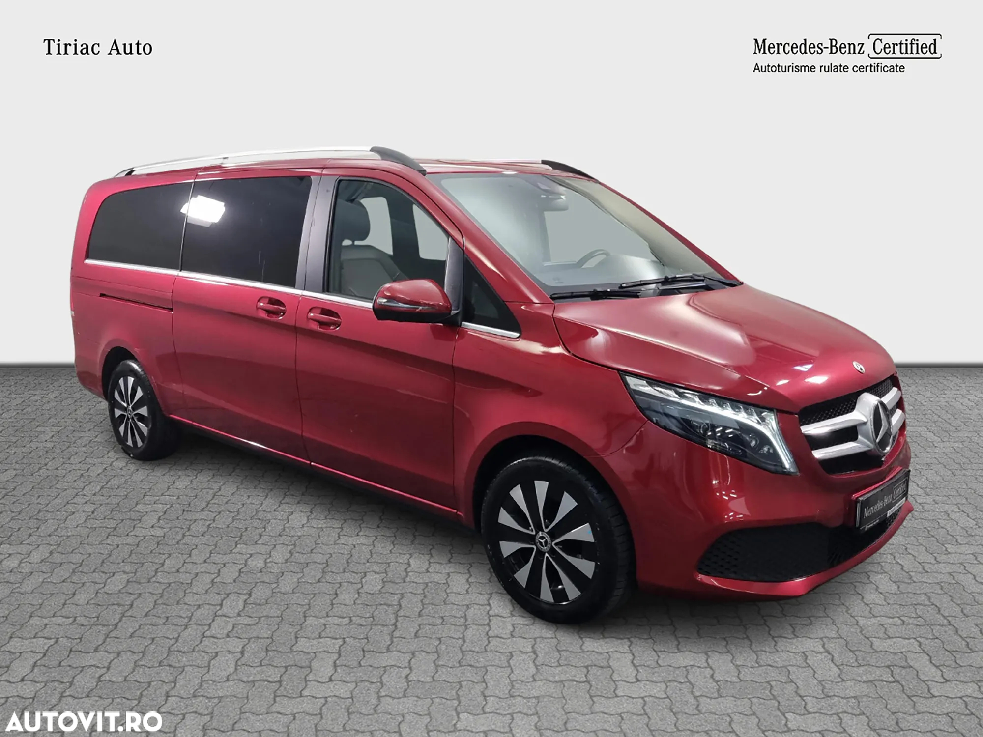 Mercedes-Benz V - 8