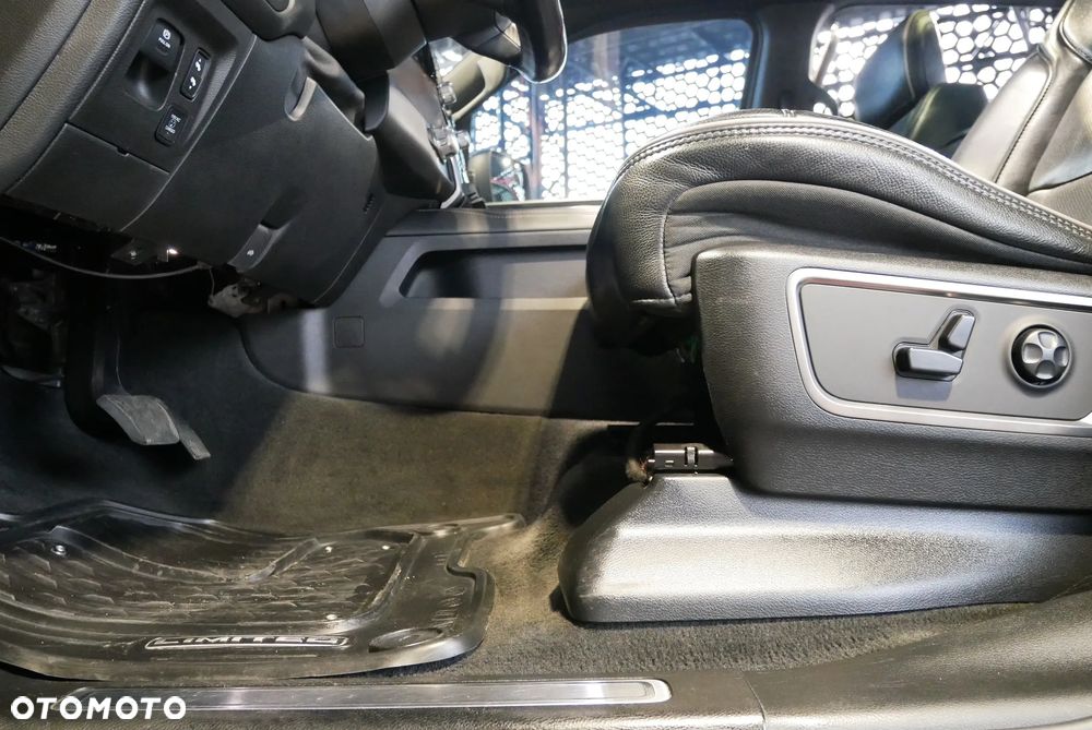 RAM 1500 5.7 Crew Cab Limited - 26