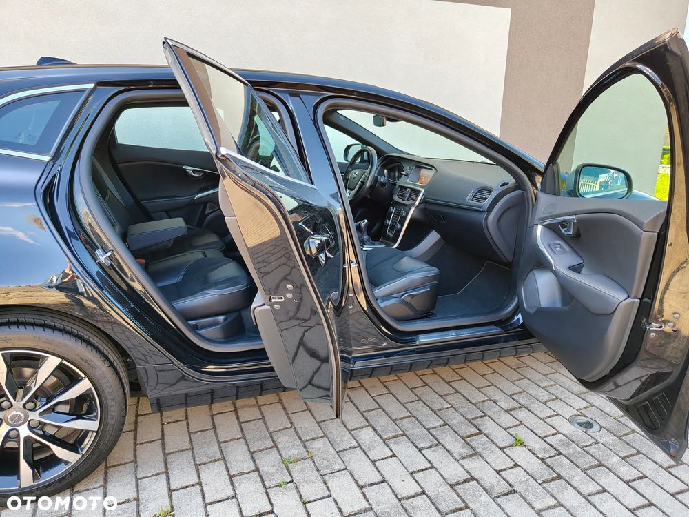 Volvo V40 T2 RDesign - 26