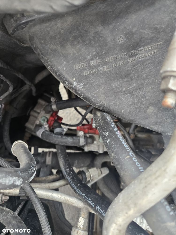 RAM 1500 - 12