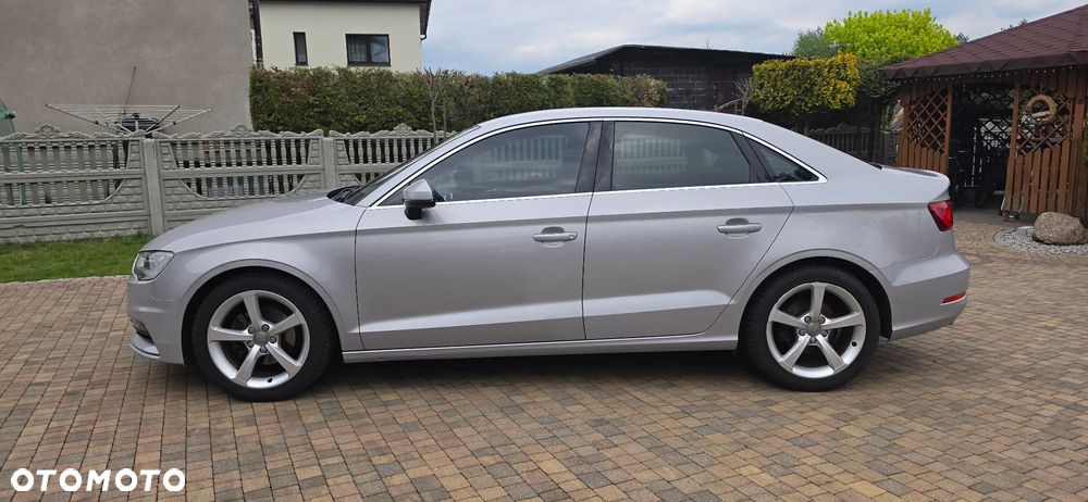 Audi A3 Limousine 1.4 TFSI CoD Ambiente S tronic - 2