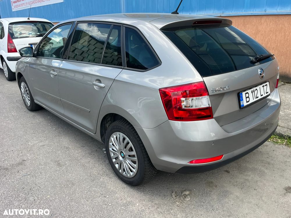 Skoda RAPID 1.2 TSI Style DSG - 7