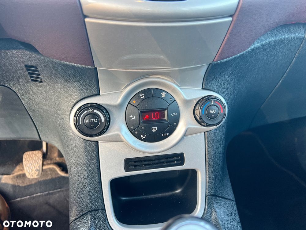 Ford Fiesta 1.25 Titanium - 17