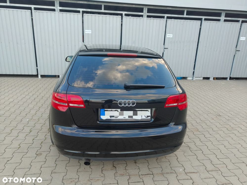 Audi A3 Sportback 1.6 S line Sportpaket (plus) - 5