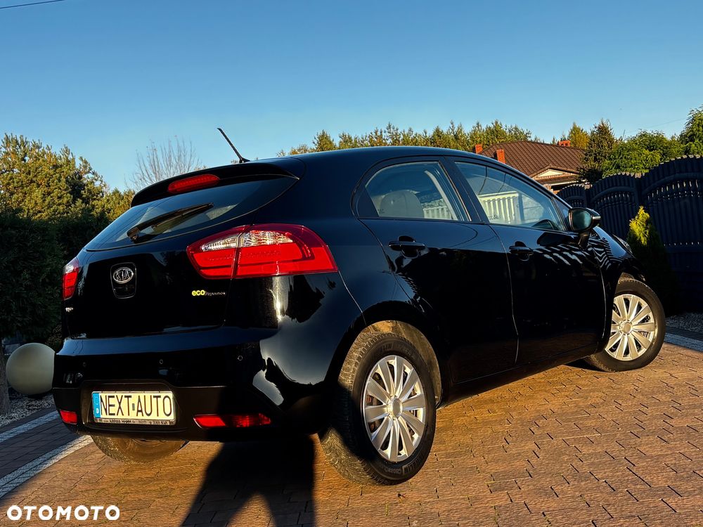 Kia Rio - 19