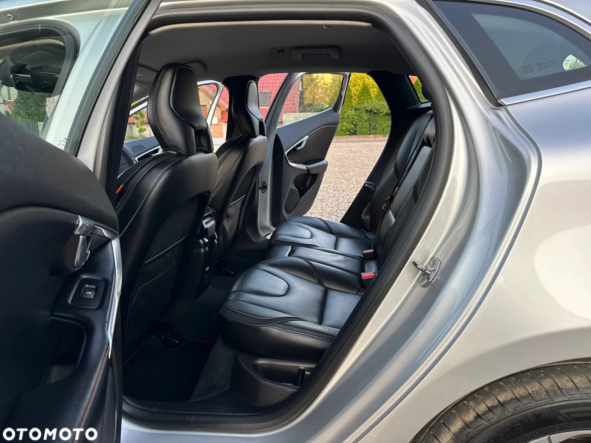 Volvo V40 Cross Country D2 Drive-E Ocean Race - 28
