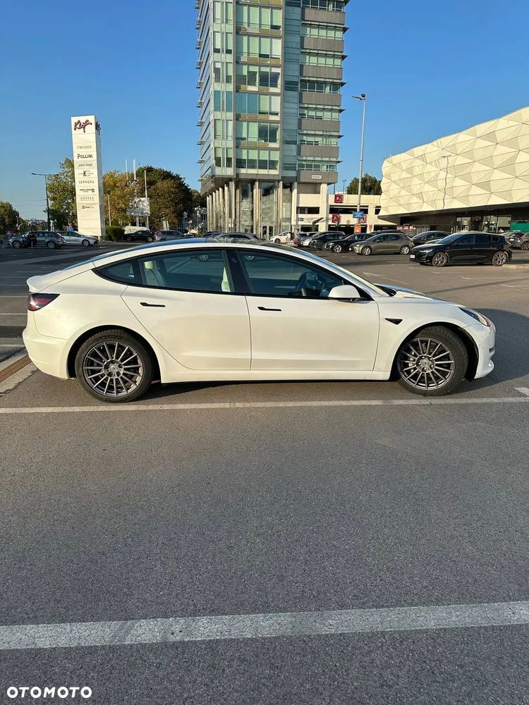 Tesla Model 3 Langstreckenbatterie Allradantrieb Dual Motor - 3