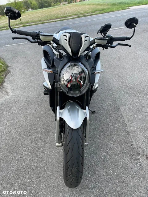 MV AGUSTA Dragster - 36