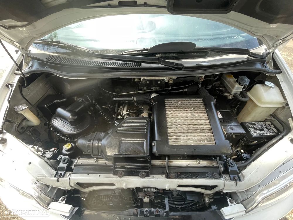 Hyundai H-1 - 27