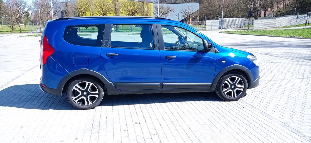 Dacia Lodgy 1.5 Blue dCi Stepway S&S - 8