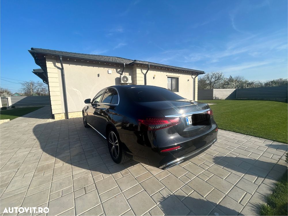 Mercedes-Benz E 220 d 9G-TRONIC - 2