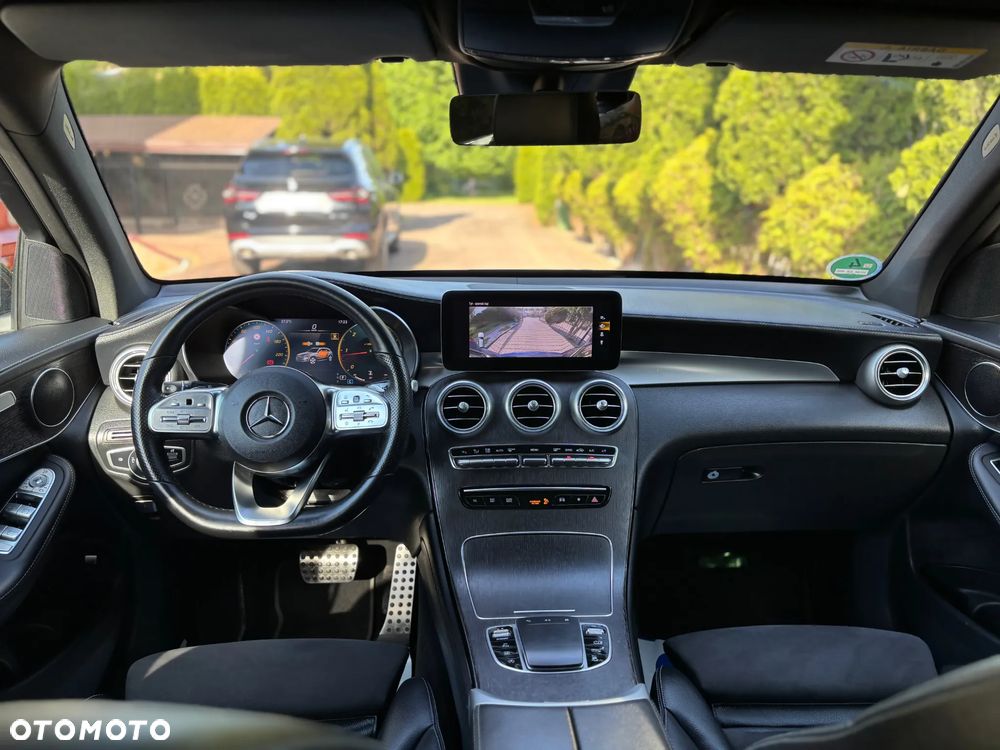 Mercedes-Benz GLC 200 d 4Matic 9G-TRONIC AMG Line - 22
