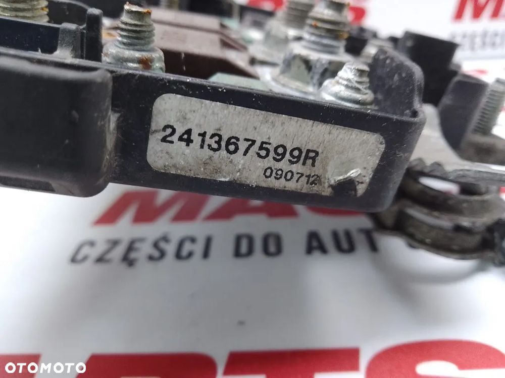 klema plusowa skrzynka akumulatora master iii movano b nv400 241367599r - 4