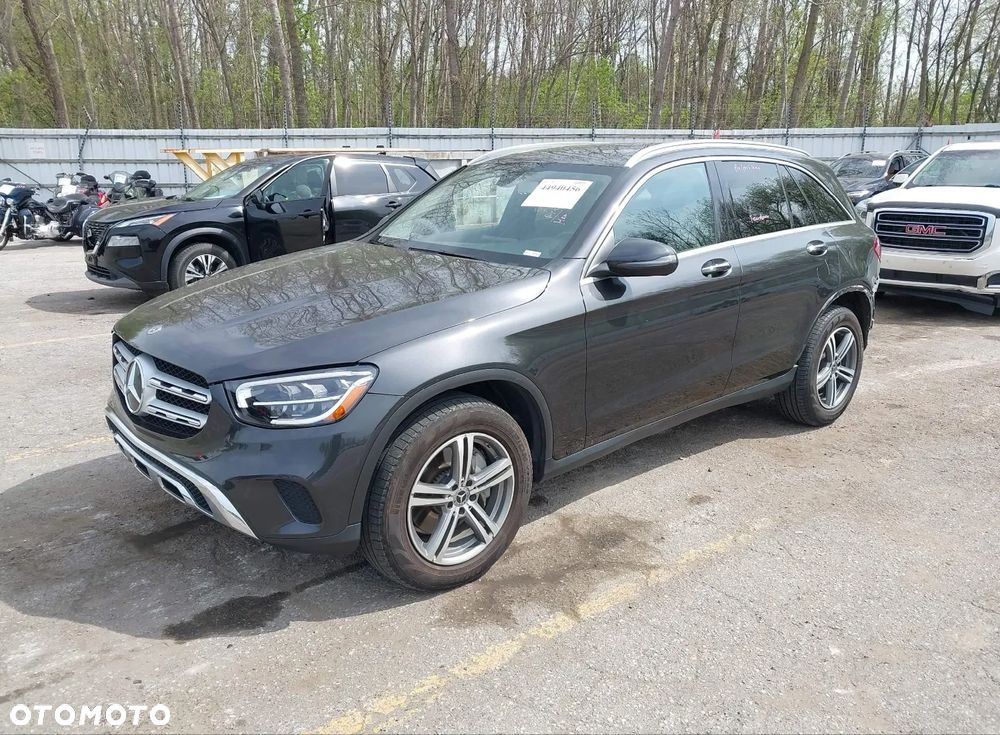 Mercedes-Benz GLC - 1