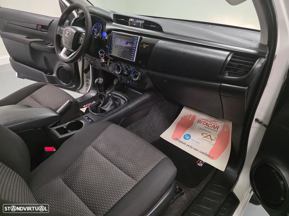 Toyota HILUX  2.4 D-4D 2WD CD - 43