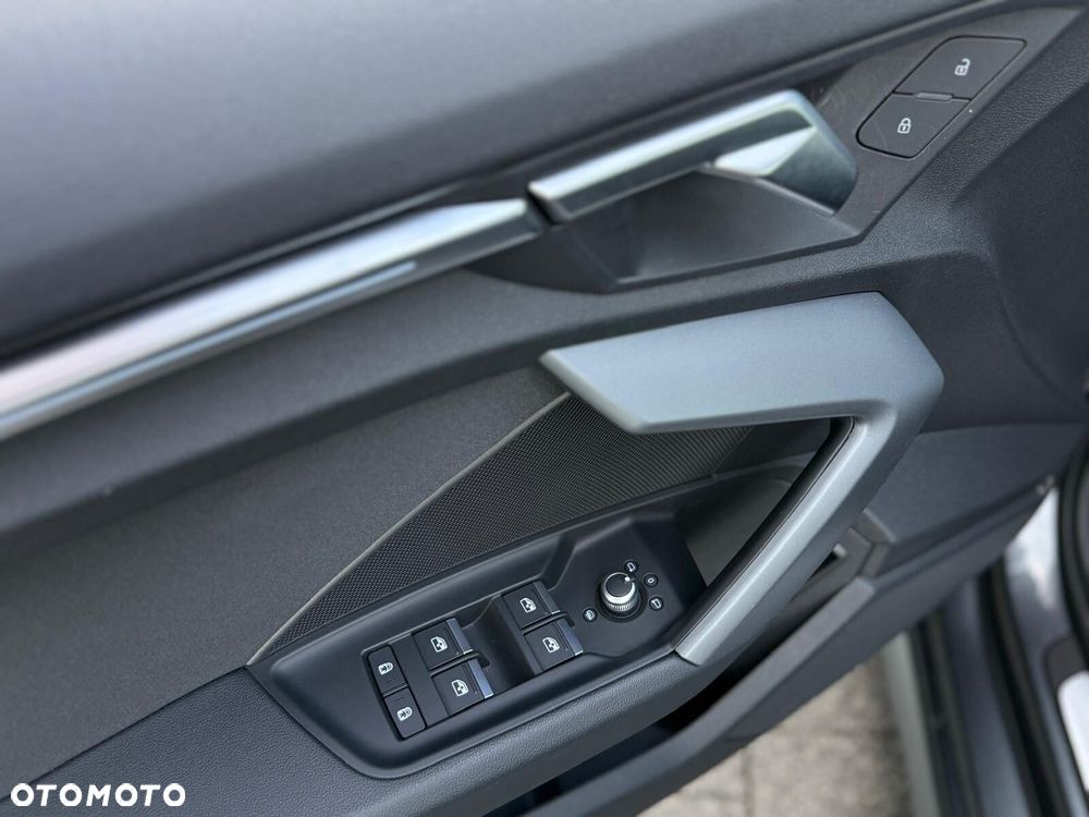 Audi A3 Sportback 35 TFSI mHEV S Line S tronic - 13