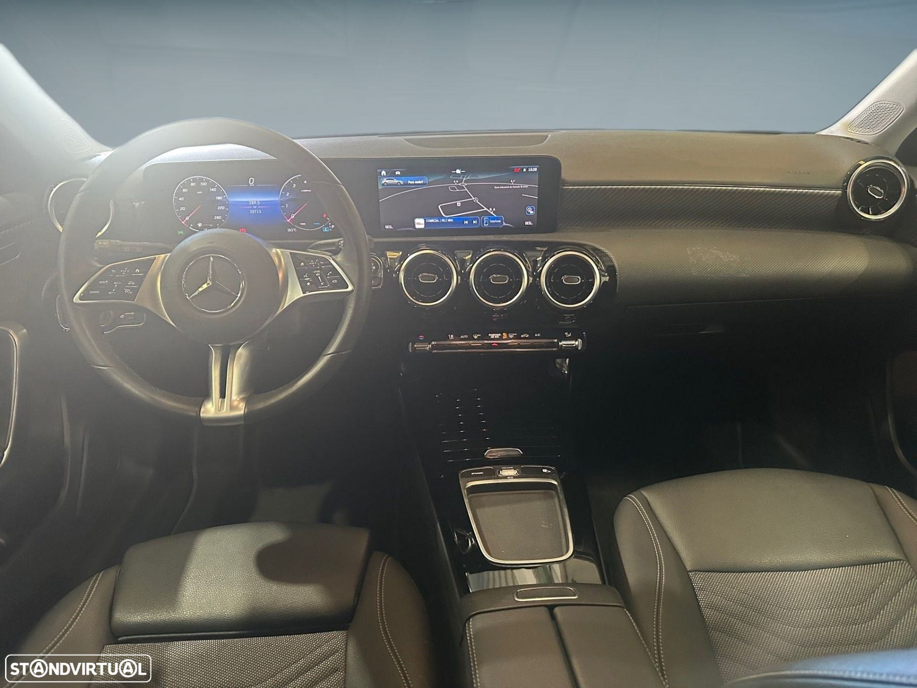 Mercedes-Benz A 200 - 13