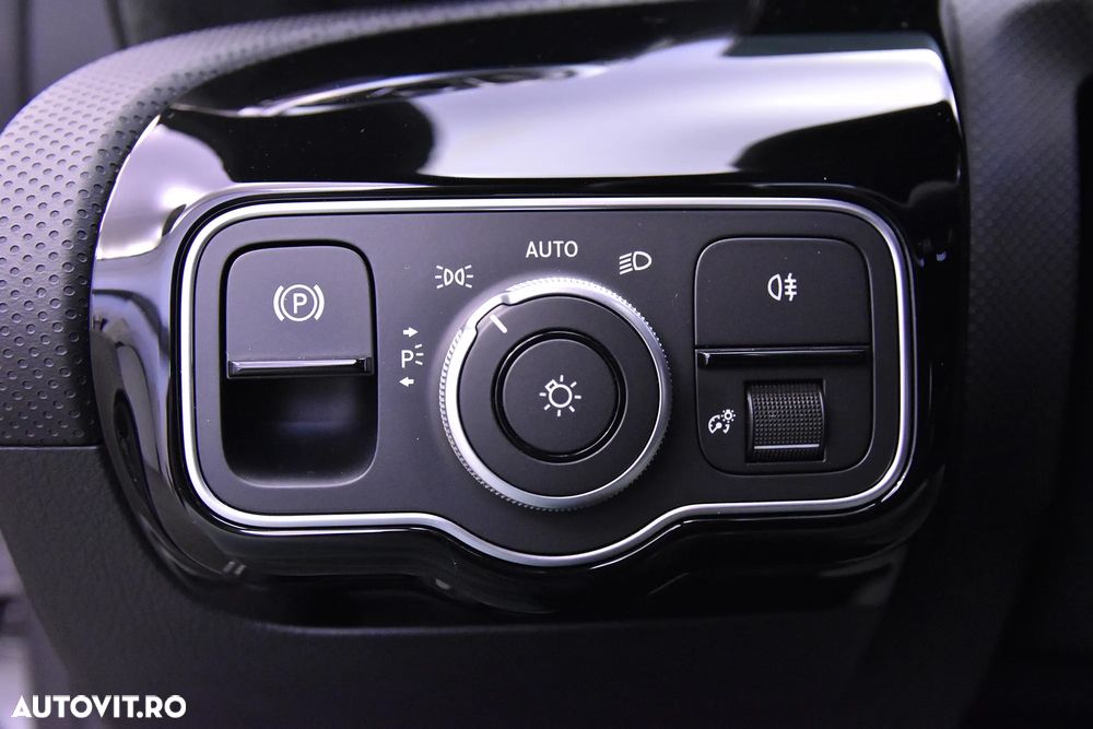 Mercedes-Benz A 220 4MATIC MHEV 8G-DCT - 15