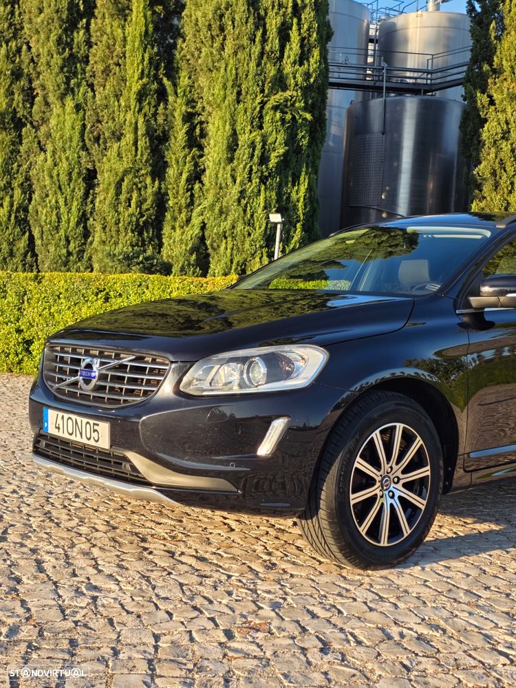 Volvo XC 60 2.0 D4 Momentum - 23