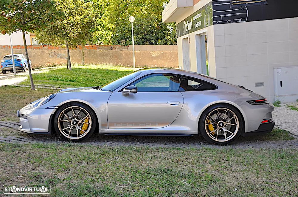 Porsche 911 (992) GT3 Touring Package - 3