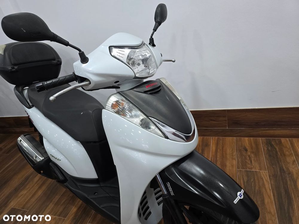 Honda SH - 15