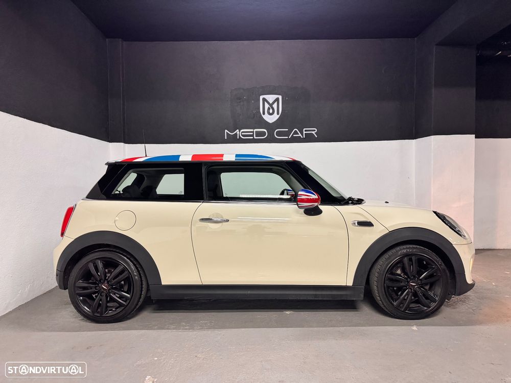 MINI 3 Portas One - 12