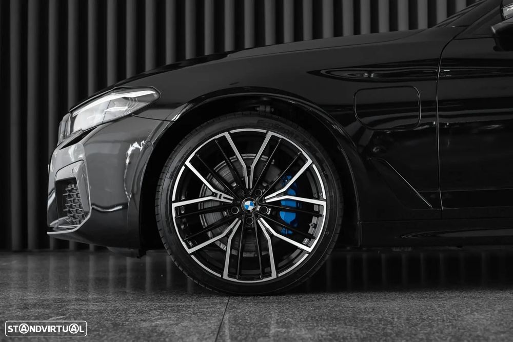 BMW 520 e Pack M - 7
