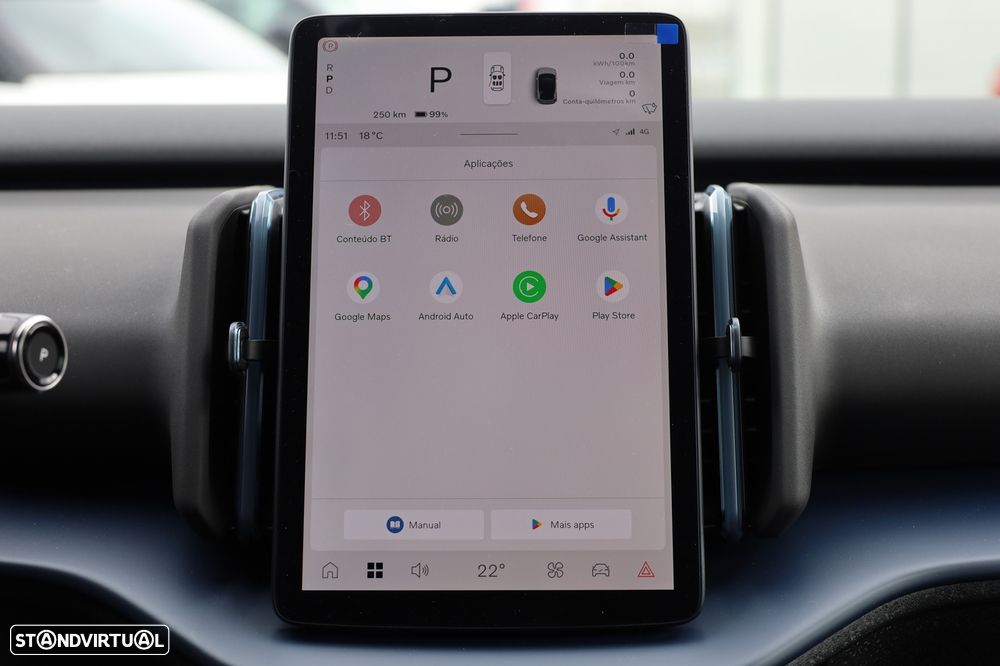 Volvo EX30 51 kWh Single Motor Black Edition - 32