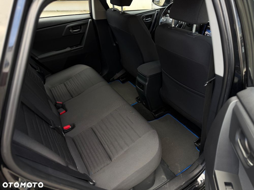 Toyota Auris - 20