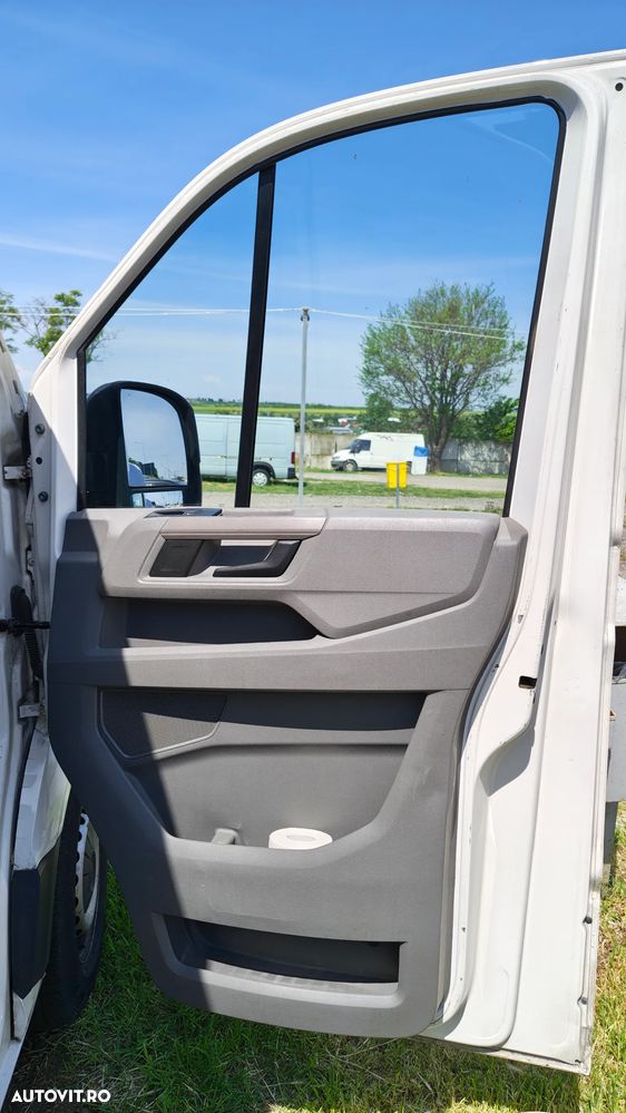 Volkswagen Crafter - 14