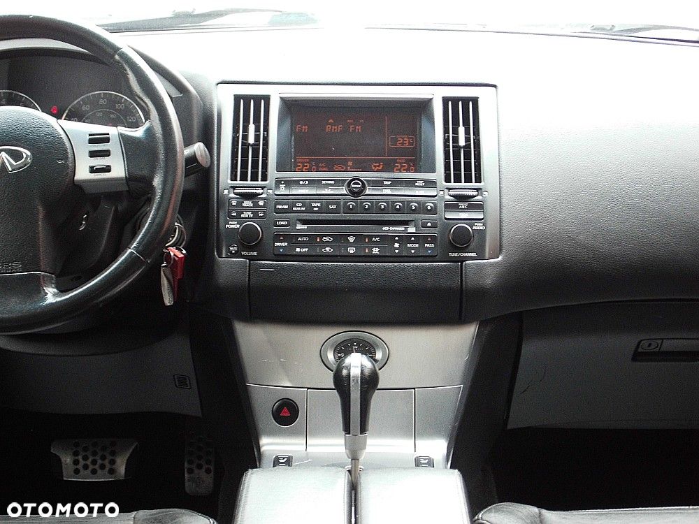 Infiniti FX FX35 - 8