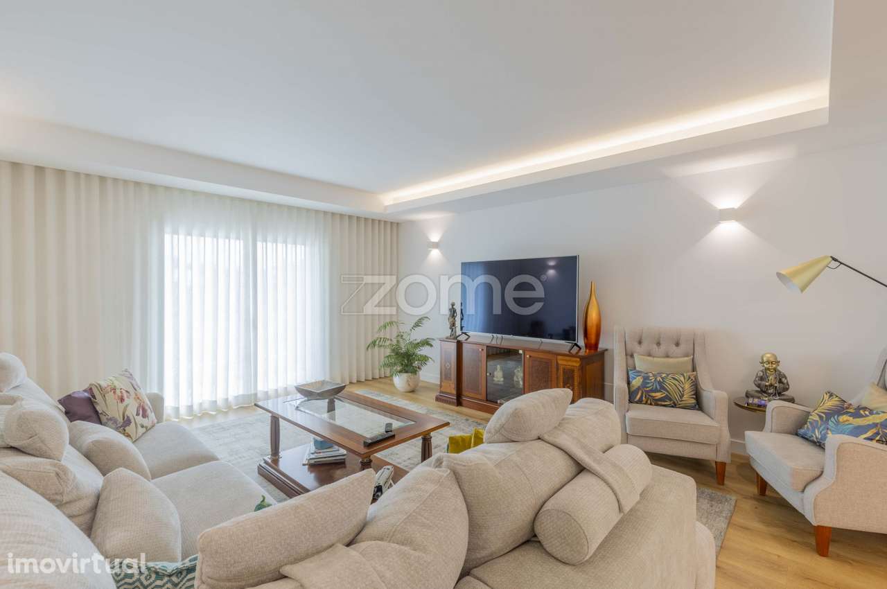 Moradia unifamiliar independente T4 - Grande imagem: 3/60