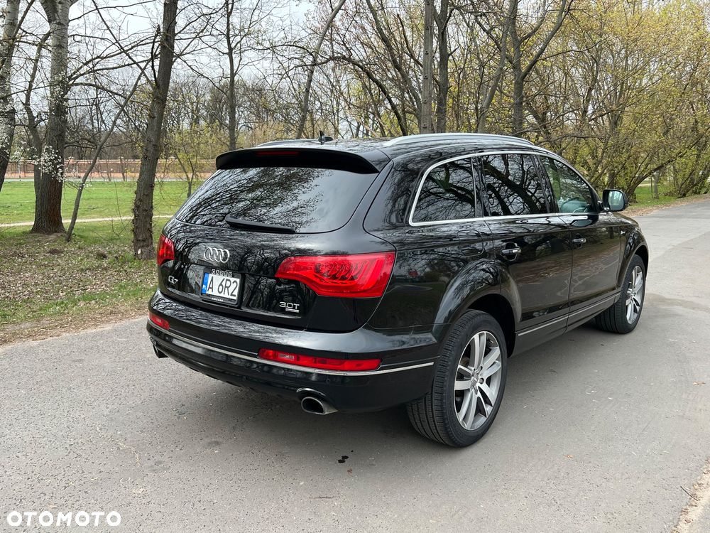 Audi Q7 - 10