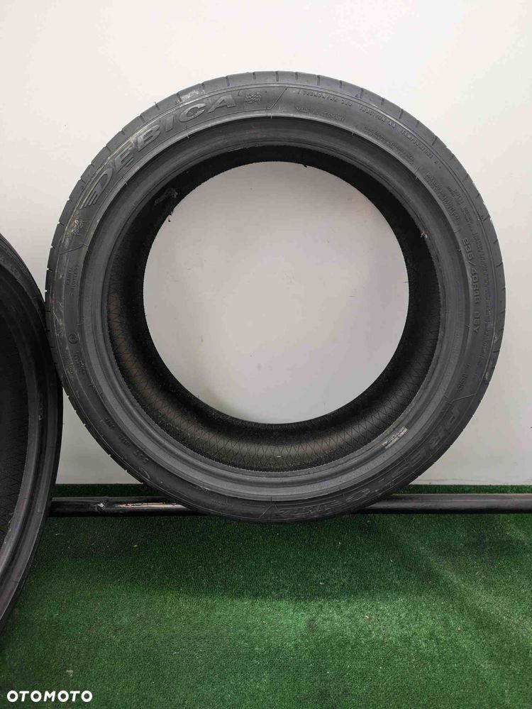 235 40 18 Dębica Presto UHP 2 - 5