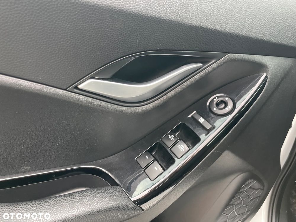 Hyundai ix20 1.4 blue Comfort - 5