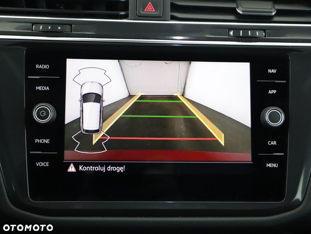 Volkswagen Tiguan Allspace 2.0 TDI 4Mot Elegance DSG - 17