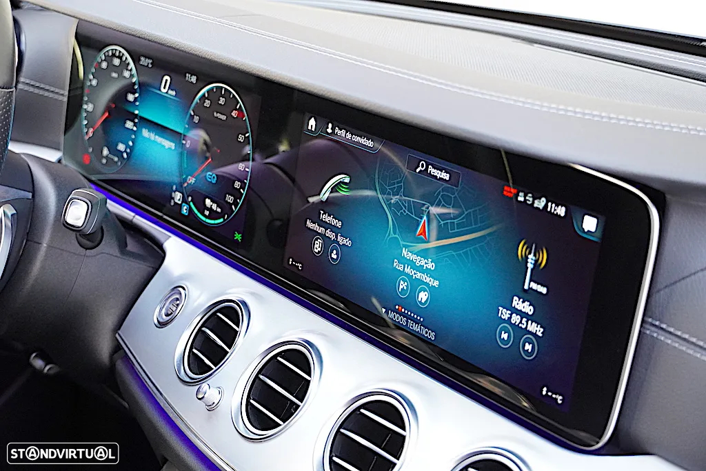Mercedes-Benz E 300 de AMG Line - 22