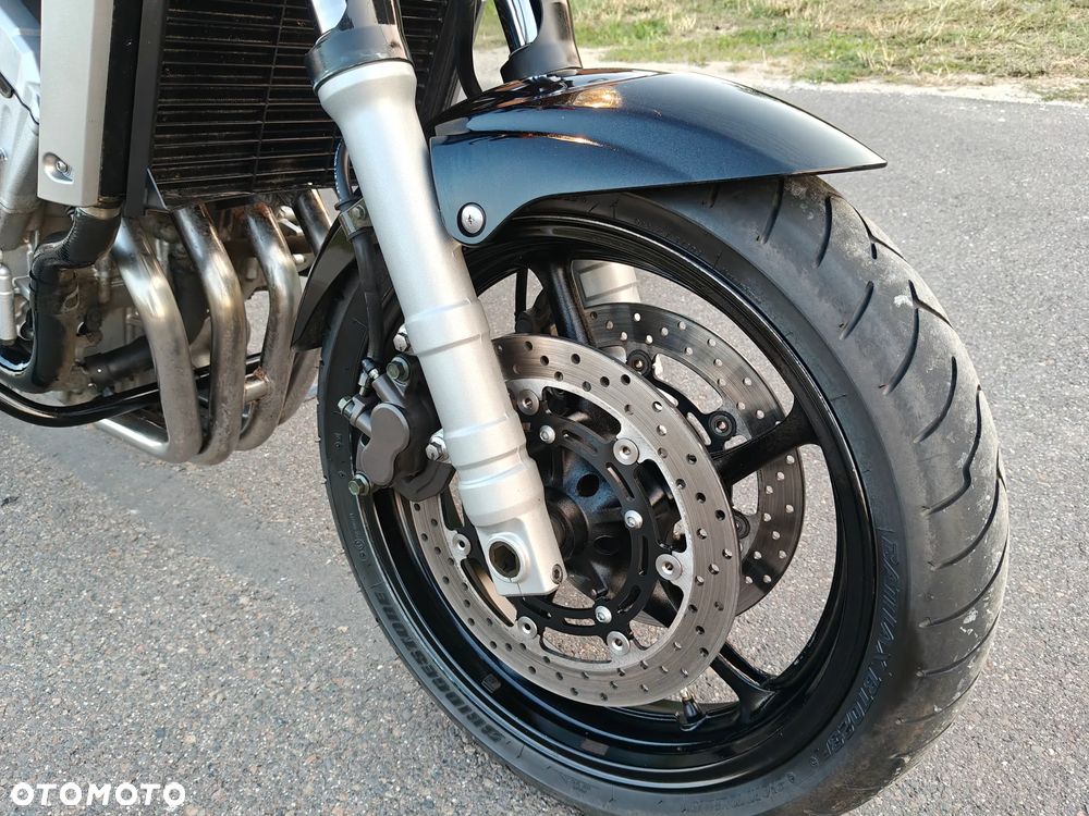 Yamaha FZ6 - 11