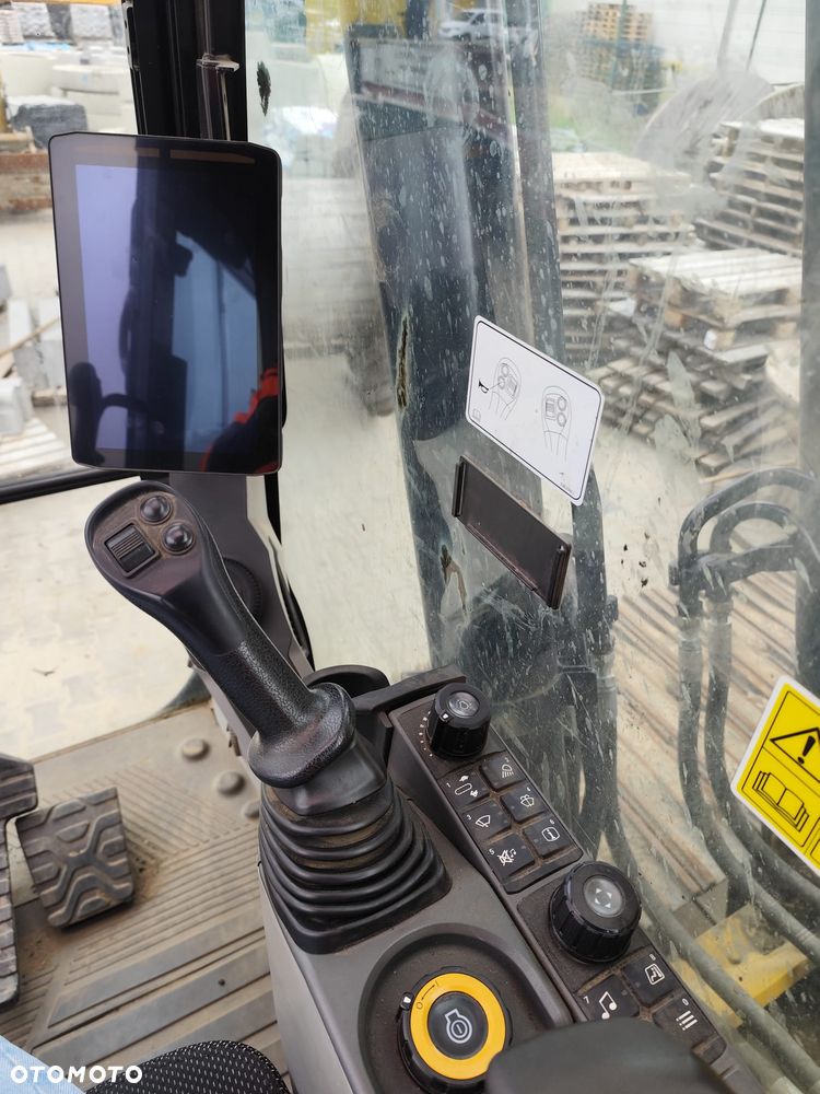 Caterpillar 320 Long - 9