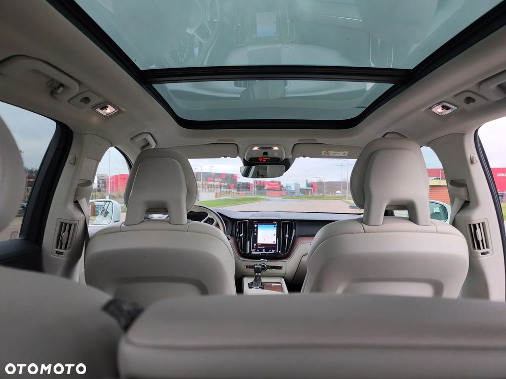 Volvo XC 60 D4 AWD Inscription - 8