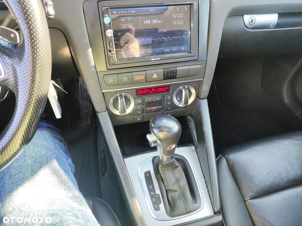 Audi A3 2.0 TFSI (DSG) S tronic Ambition - 14