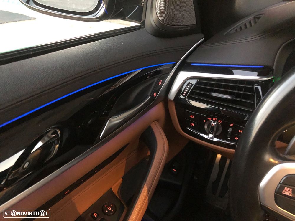 BMW 525 d Pack M Auto - 59