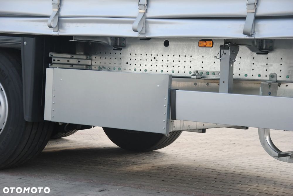 Schmitz Cargobull VARIOS MEGA