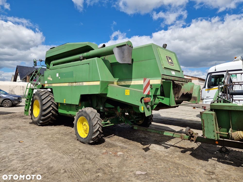 John Deere 2266 HillMaster - 5