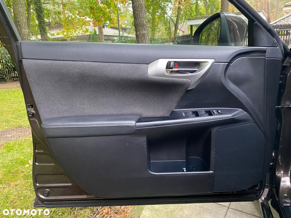 Lexus CT 200h Elegance - 25